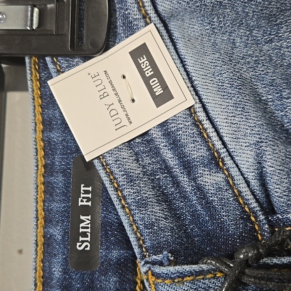 NEW Judy Blue Jeans Slim Fit Midrise 28W - Picture 3 of 8